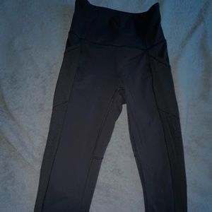 Black Lululemon leggings